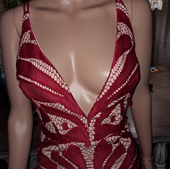 Gorgeous 😍 red & nude dress, size 10 - Picture 6 of 10